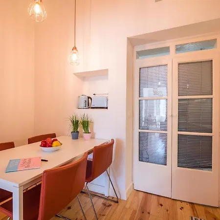 Apartment Heart Of Alfama-castelo-graca Lisbon