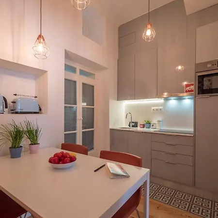 Apartment Heart Of Alfama-castelo-graca *